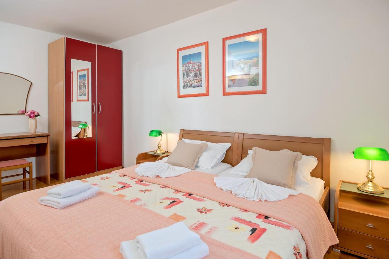 Apartmani Putnik Baška Voda Exterior foto