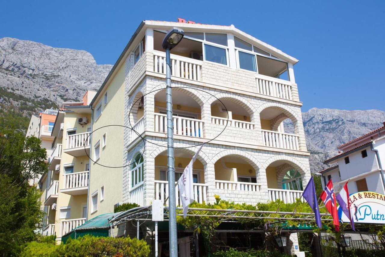 Apartmani Putnik Baška Voda Exterior foto